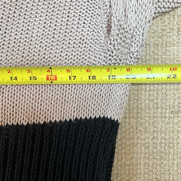 Alp N Rock Tatum Open Knit Sweater Womens Medium Black Beige Stripe Apres Ski - Picture 8 of 9